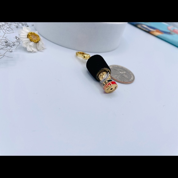 Juicy Couture Jewelry - Juicy Couture English Guard Charm